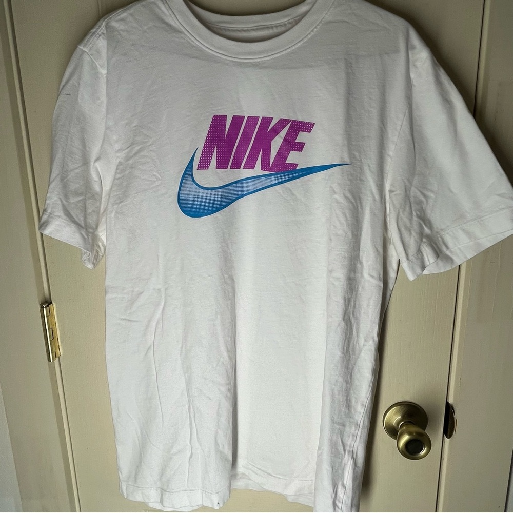 NIKE T shirt